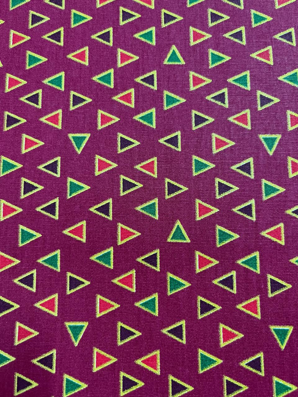 ESTAMPA NATAL GOLD TRIÂNGULOS